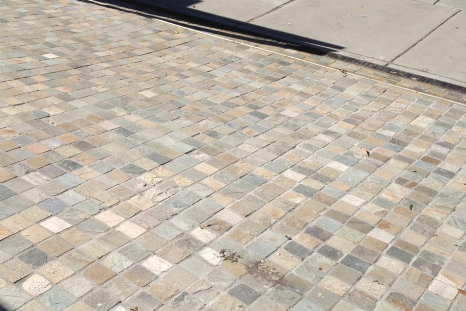 Porphyry Gold Cobblestones