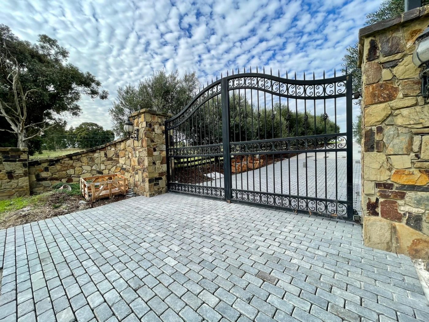 Dark Bluestone Tumbled Cobblestones