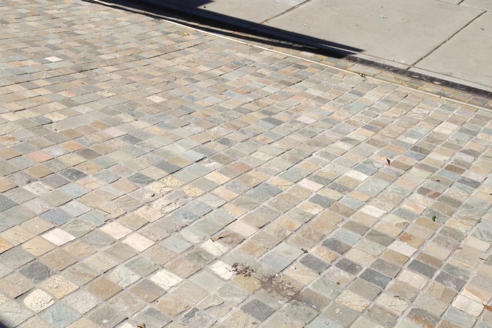 Porphyry Gold Cobblestones